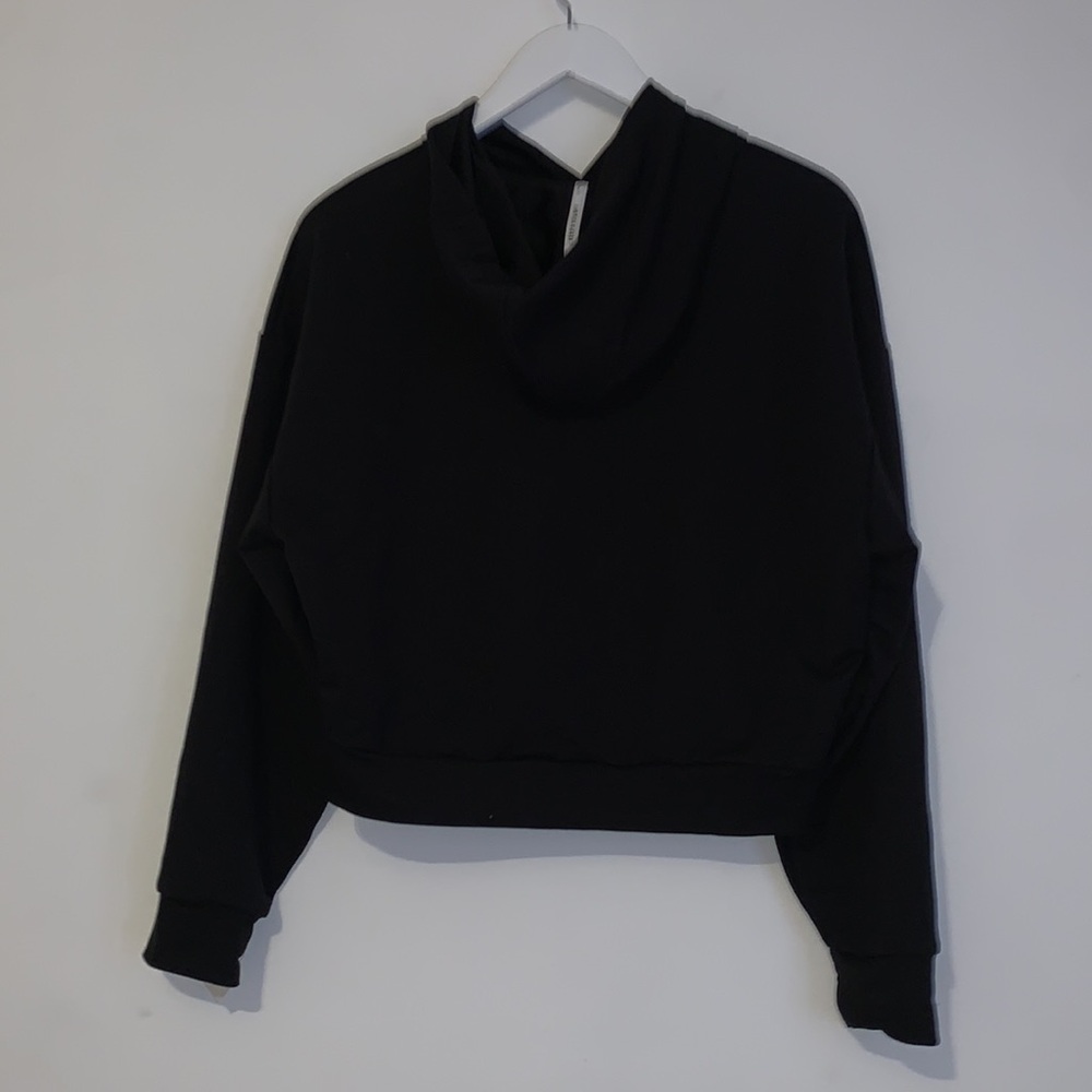 Puma | Women’s Black Hoodie Size M - Picture 2 of 7